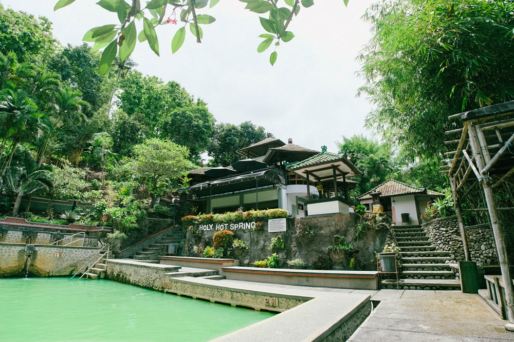 Main Pool